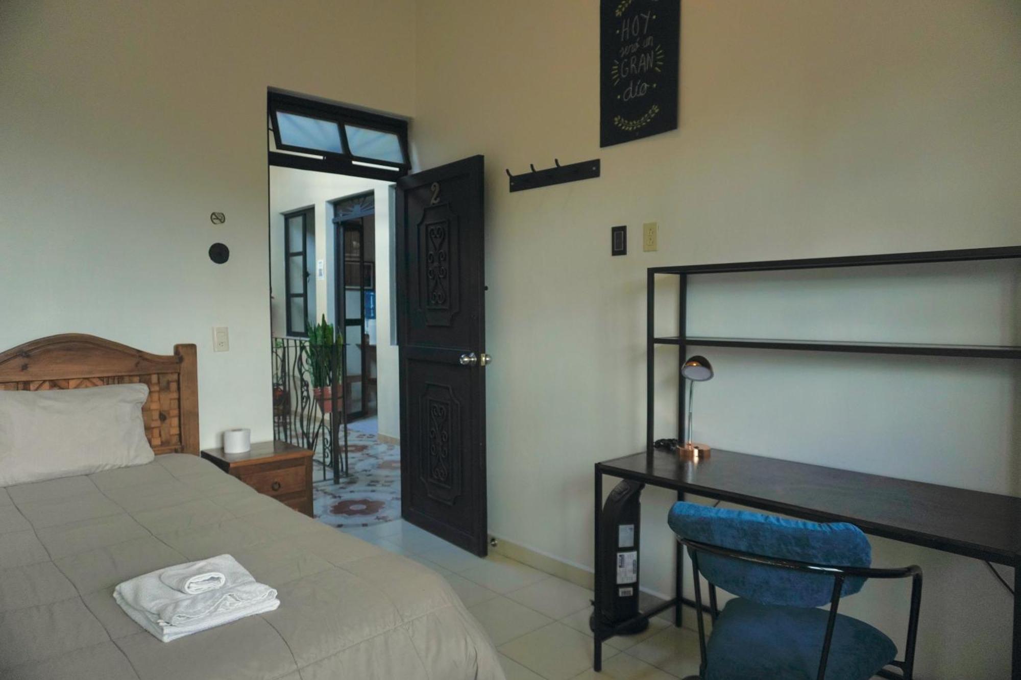 הוסטל San Cristóbal de Las Casas Casa San Cristobal מראה חיצוני תמונה